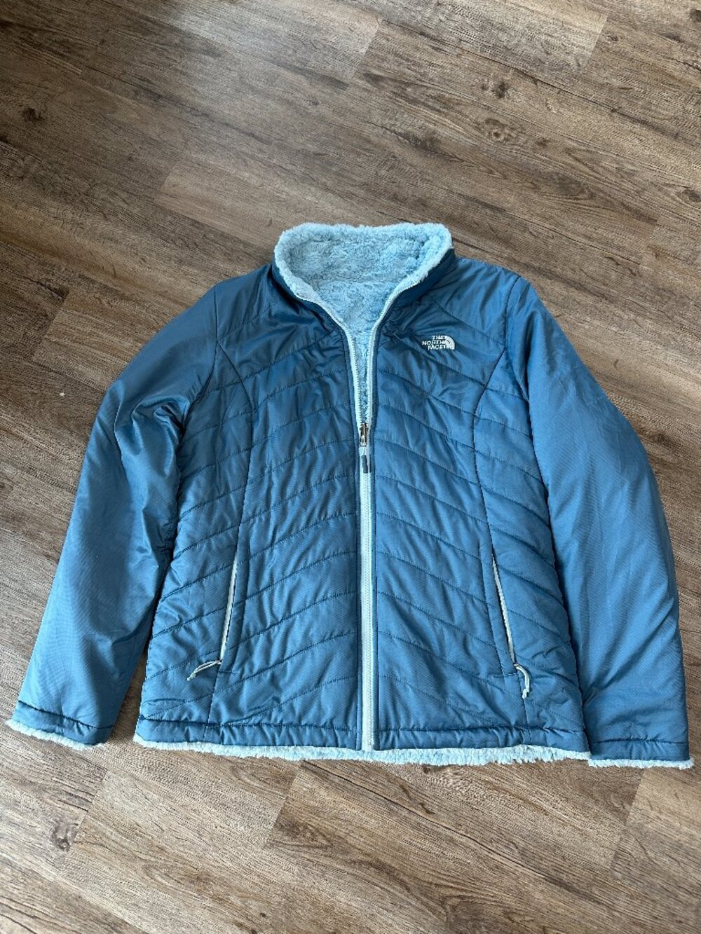 The North Face Mossbud Reversible Jacket Womens Large Blue Quilted Warm Coat